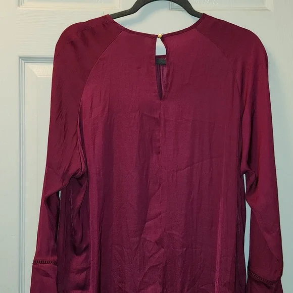 Flutter Sleeve Blouse (XXL) - Picture 5 of 5
